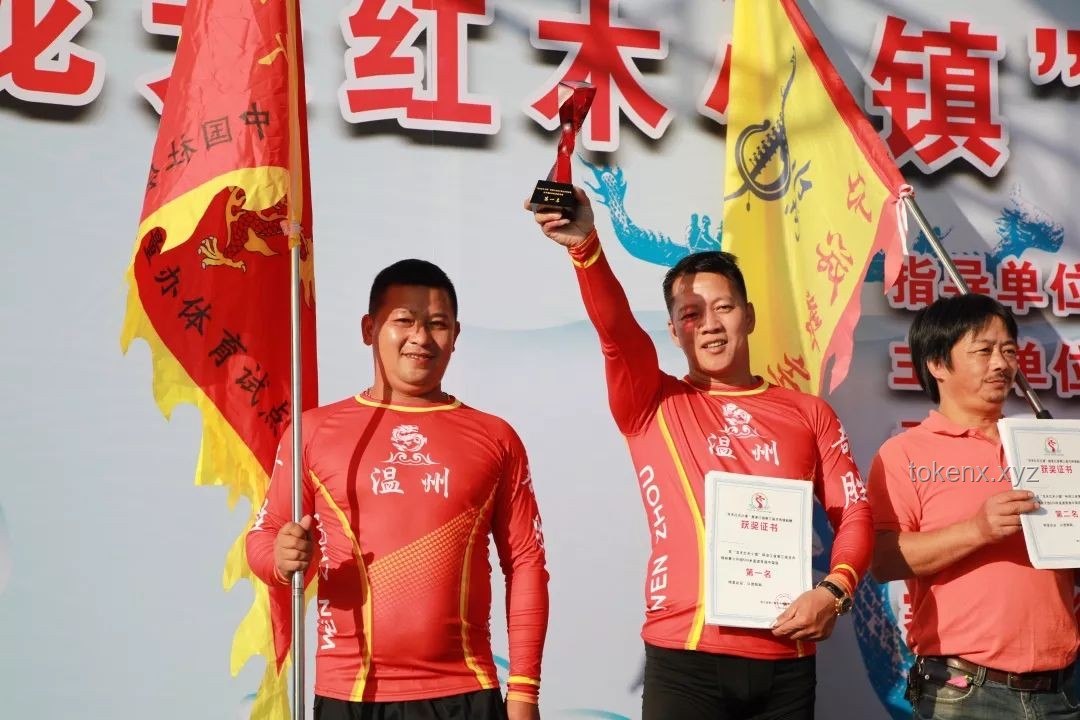 梁小静亚锦赛女子100米夺冠：速度与激情的巅峰对决